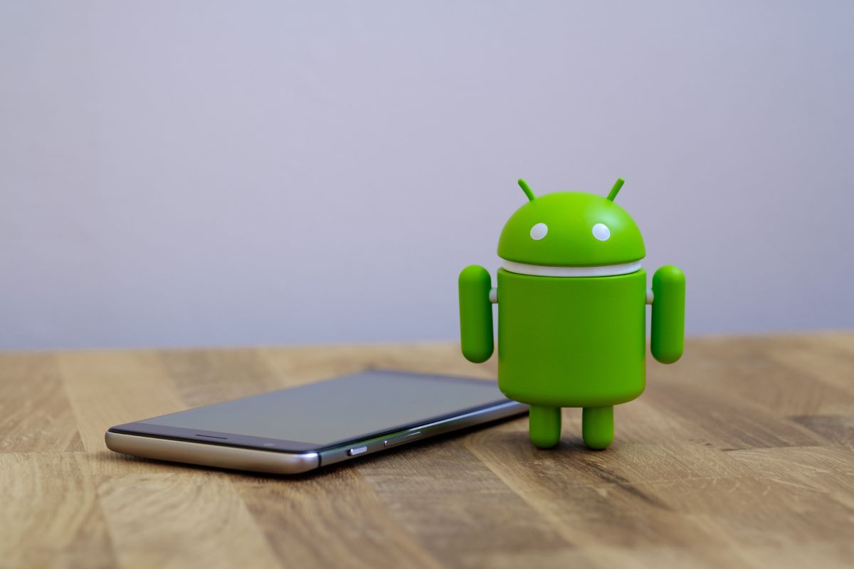 The rise and fall of Android device manufacturers