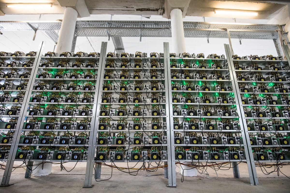 Old Bitcoin miners to flood second-hand market as halving looms