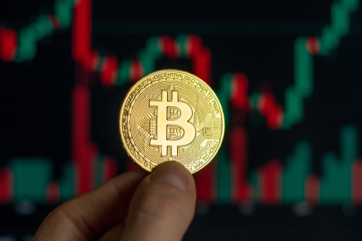 Signs of bubble in record-setting Bitcoin surge — investment expert