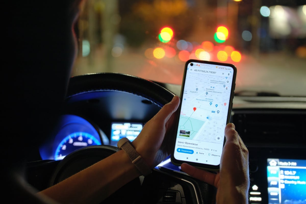 Google Maps vs Waze vs Apple Maps — Best mobile navigation apps in South Africa