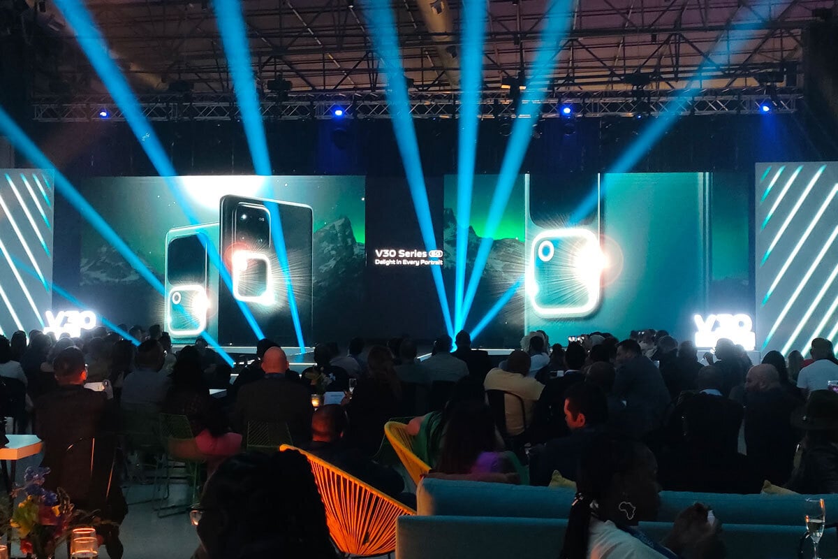 vivo V30 5G launched in South Africa – The definitive smartphone for photography